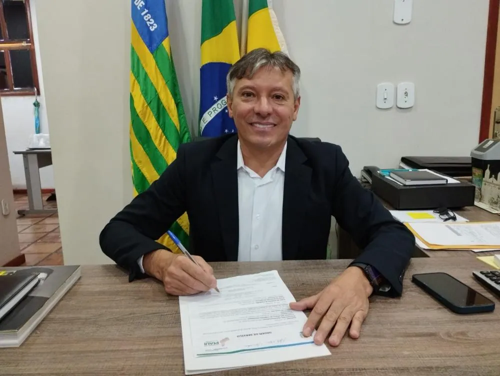 Prefeito de Valença decreta ponto facultativo para próxima segunda-feira 20 de abril de 2026