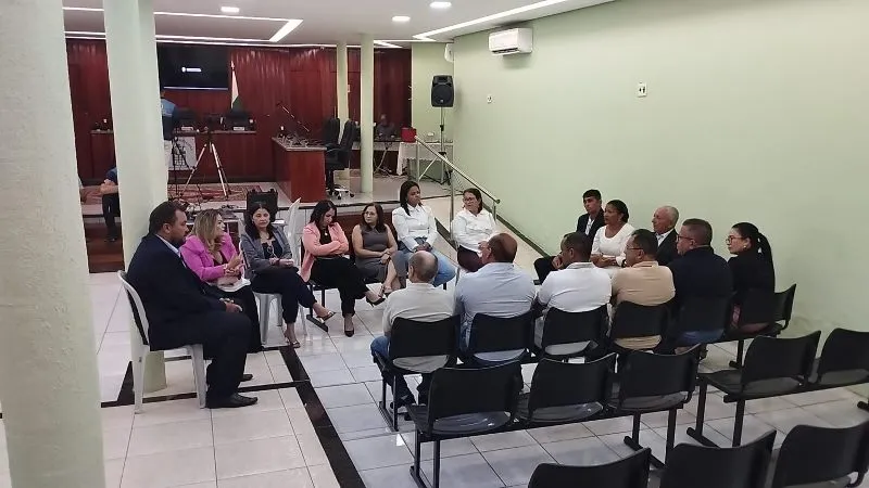 Câmara de Dirigentes Lojistas (CDL) debate com Legislativos valores cobrados em transferência de imóveis