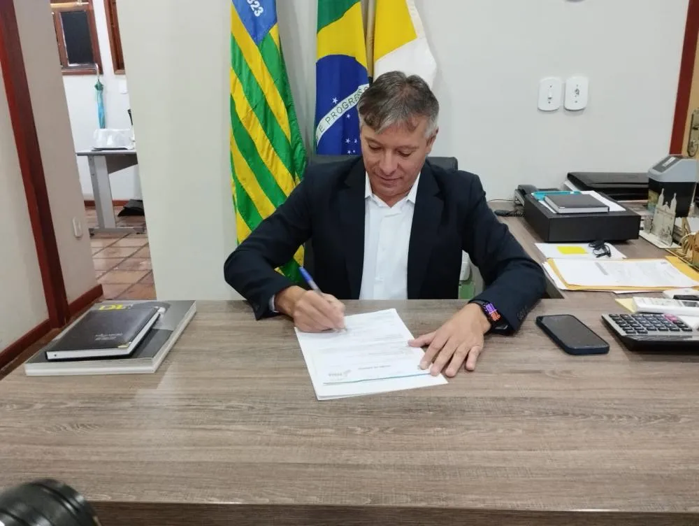 “Um símbolo de coragem”: Prefeito de Valença do Piauí Marcelo Costa ressalta legado de Tiradentes em mensagem à população