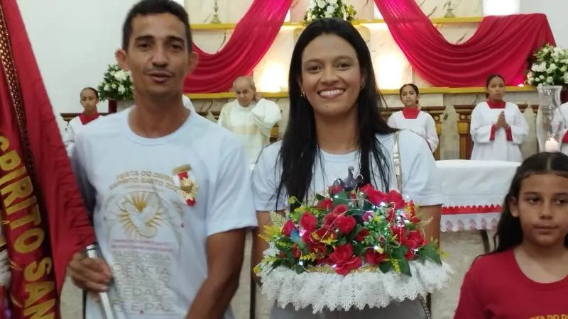 Fé e tradição: Festejo do Divino Espírito Santo é aberto com grande caminhada e missa solene em Valença do Piauí