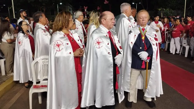 Festa de Pentecostes e do Divino Espírito Santo reúnem centenas de fiéis em Valença do Piauí