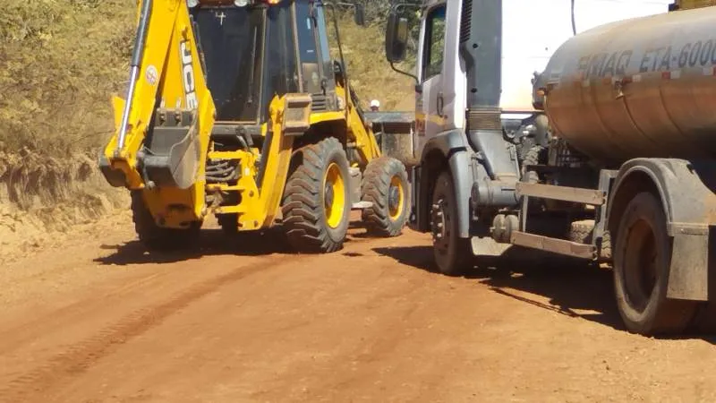 Avanço na Infraestrutura: Obra de asfalto que liga a BR-316 ao povoado Palmeirinha entra em ritmo acelerado