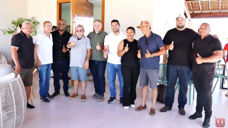 Aliança Forte: Dr. Samuel Arraes oficializa apoio à reeleição do deputado Dr. Thales Coelho em Valença
