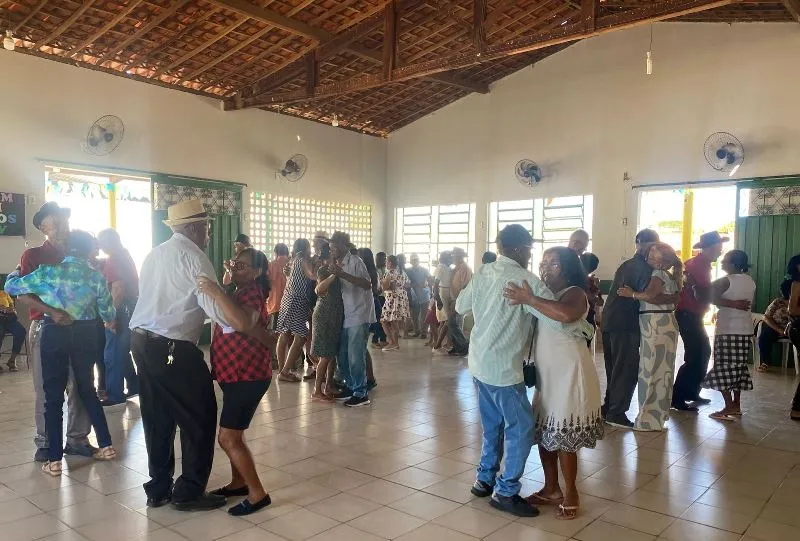 Prefeitura de Valença promove mais uma edição do “Domingão de Lazer” para a terceira idade