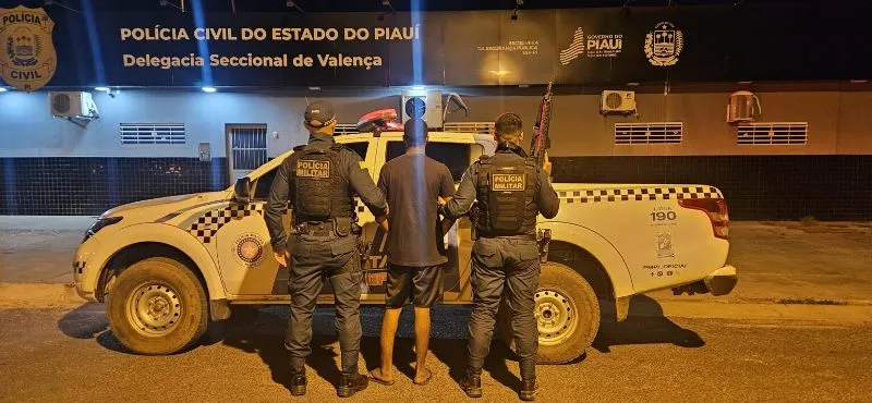 Ação da Polícia Militar em Elesbão Veloso resulta em prisão e apreensão de R$ 50 mil em cocaína na BR-316