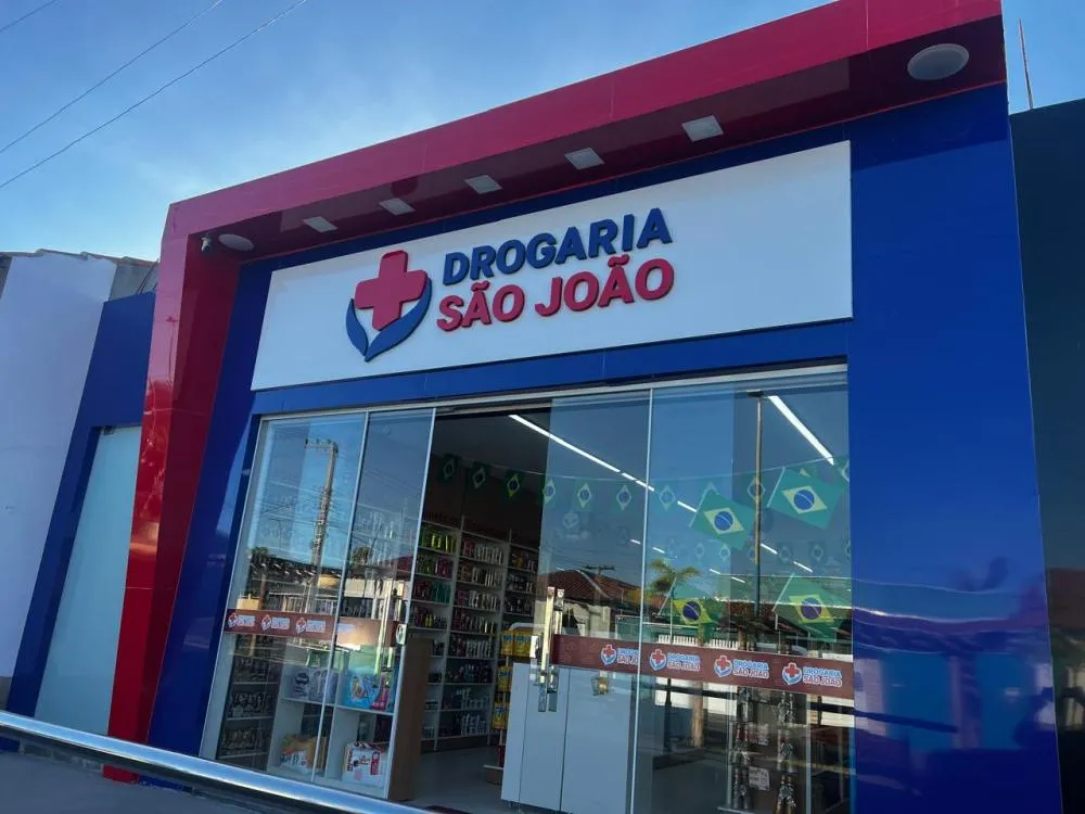 Inauguração da Drogaria São João traz modernidade, economia e atendimento humanizado a Valença do Piauí