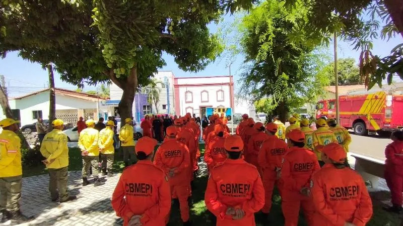 SEGURANÇA E PREVENÇÃO - Corpo de Bombeito é instalado em Valença 