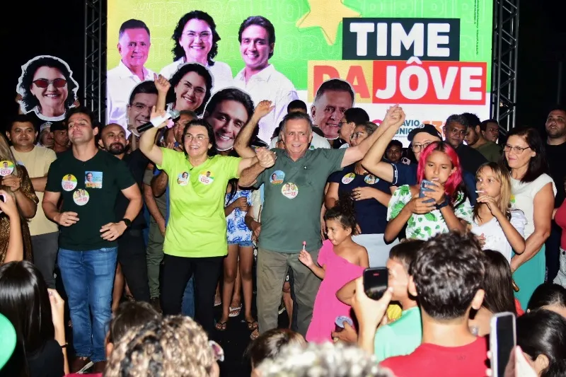 Flávio Nogueira reafirma força política em Piripiri ao lado da prefeita Jôve Oliveira